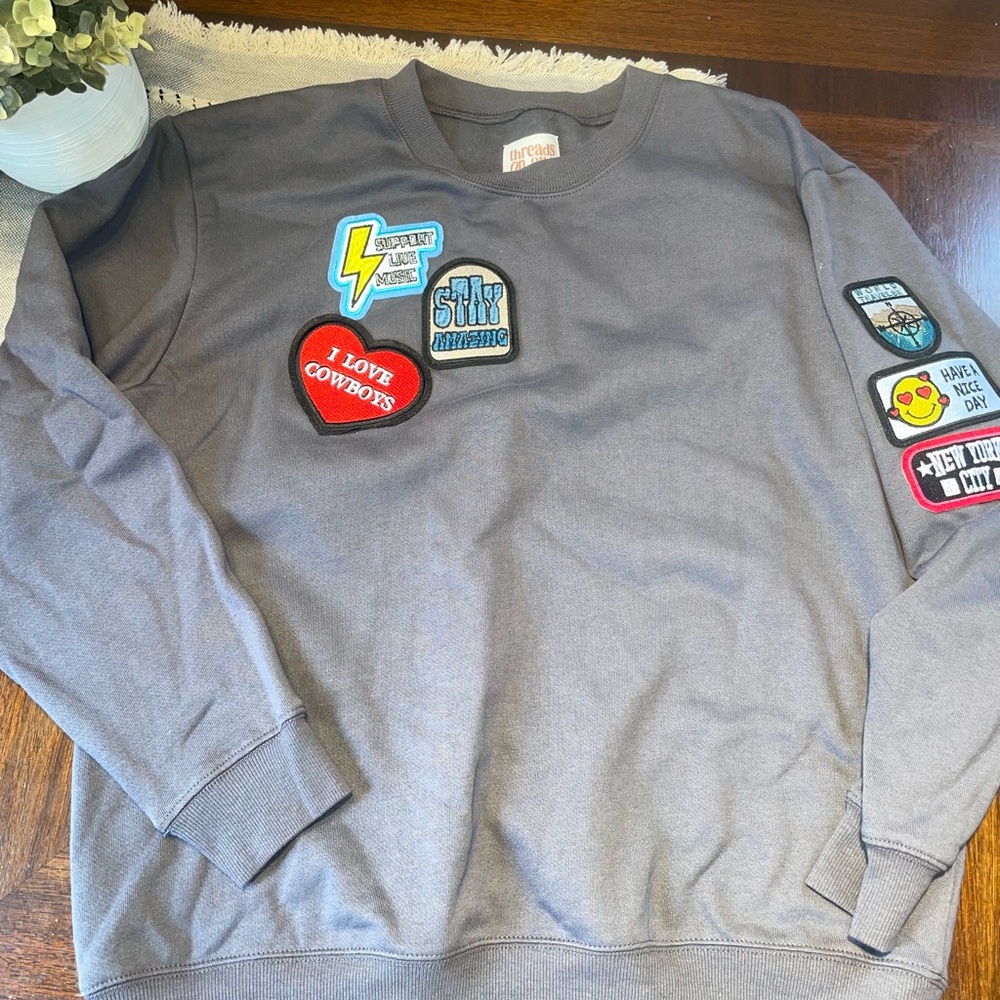 Nwot Woman’s size xs crewneck sweater from Threads on 9th oversized